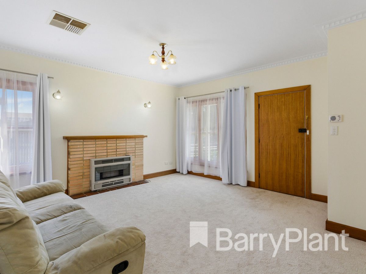 61 Rosemore Road, Rosebud VIC 3939, Image 1