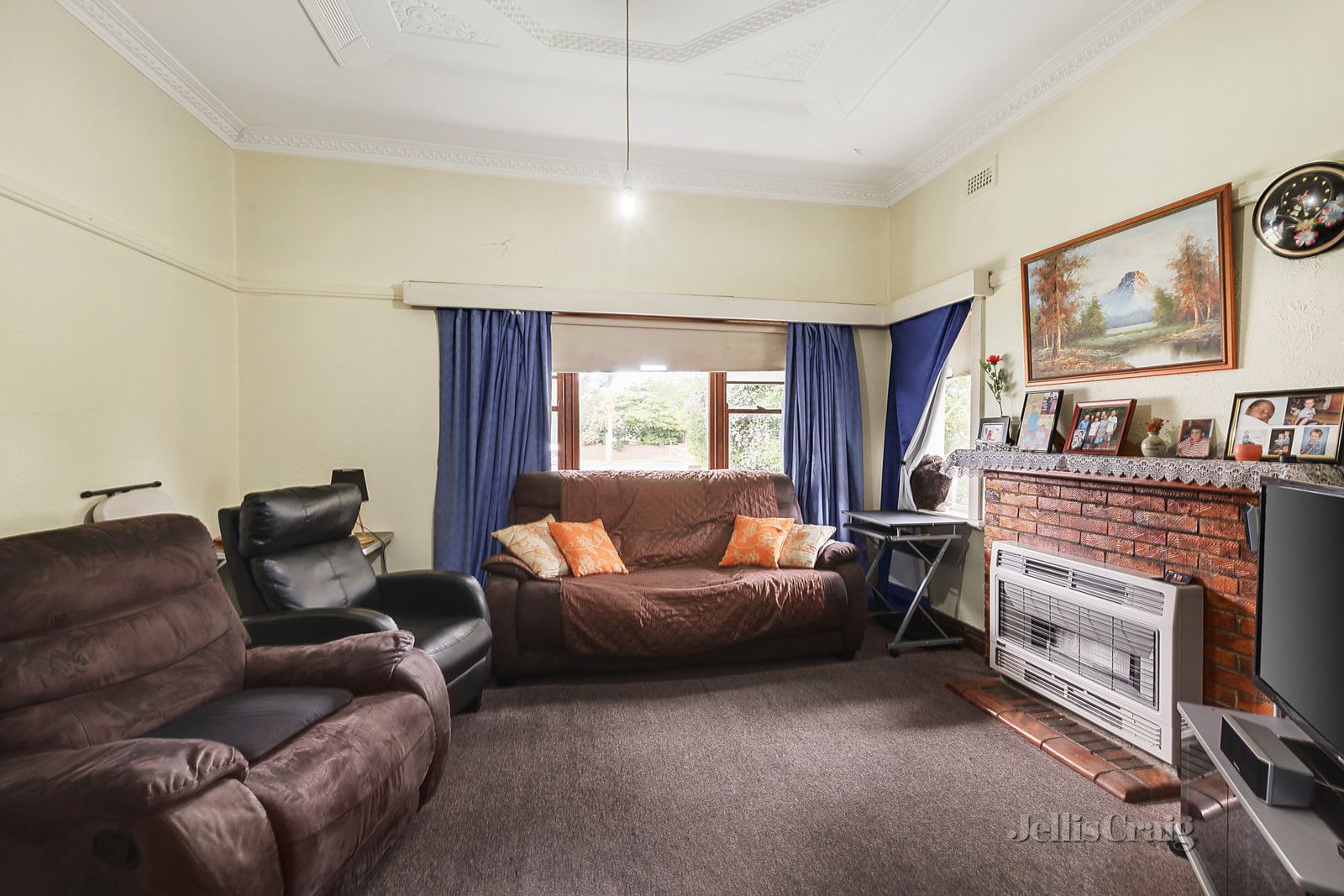 83 Kangaroo Road, Hughesdale VIC 3166, Image 2