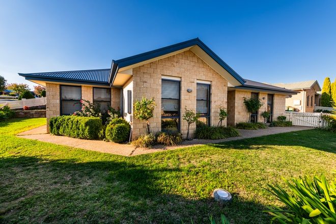 Picture of 13 Stonehaven Circuit, QUEANBEYAN NSW 2620