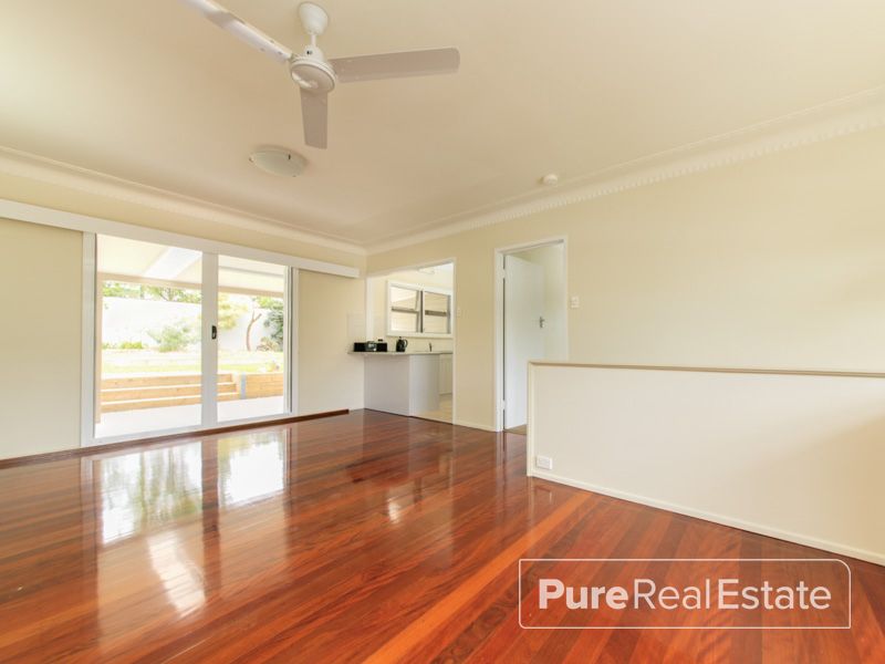 3 bedrooms House in 127 Weller Road TARRAGINDI QLD, 4121