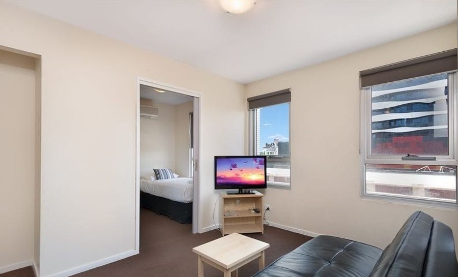 3603/488 Swanston Street, Carlton VIC 3053, Image 2