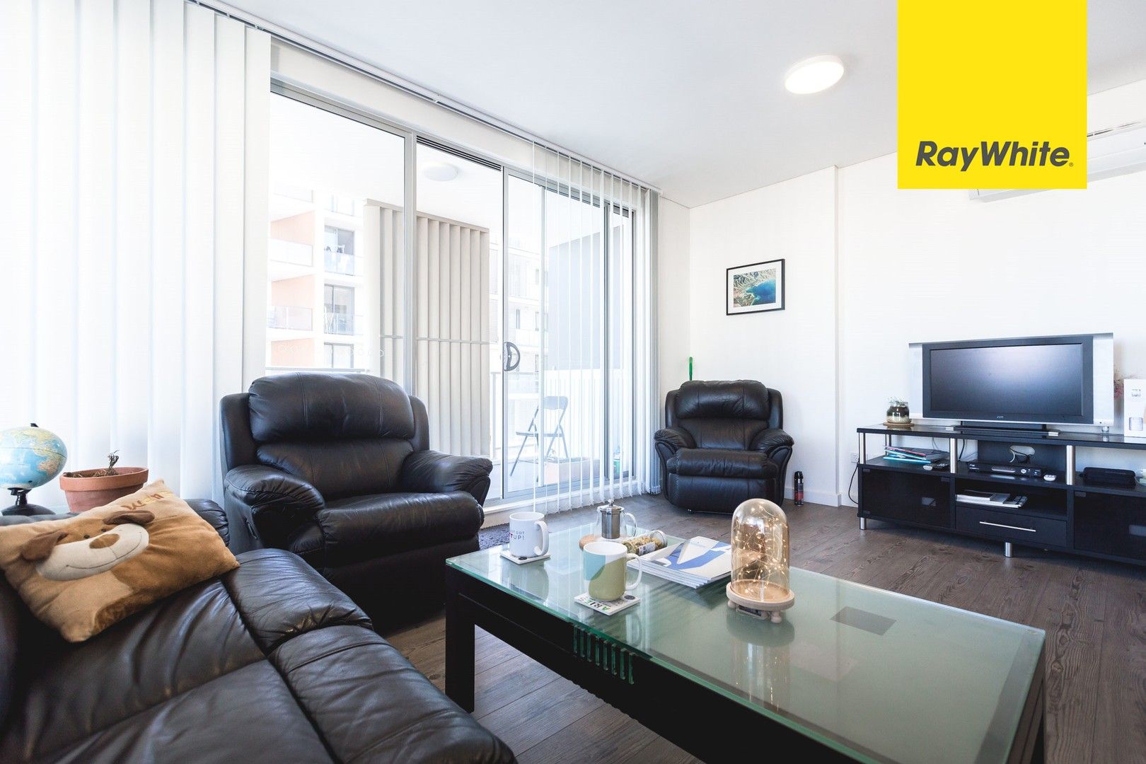 2 bedrooms Apartment / Unit / Flat in 505/1 Guess Avenue WOLLI CREEK NSW, 2205