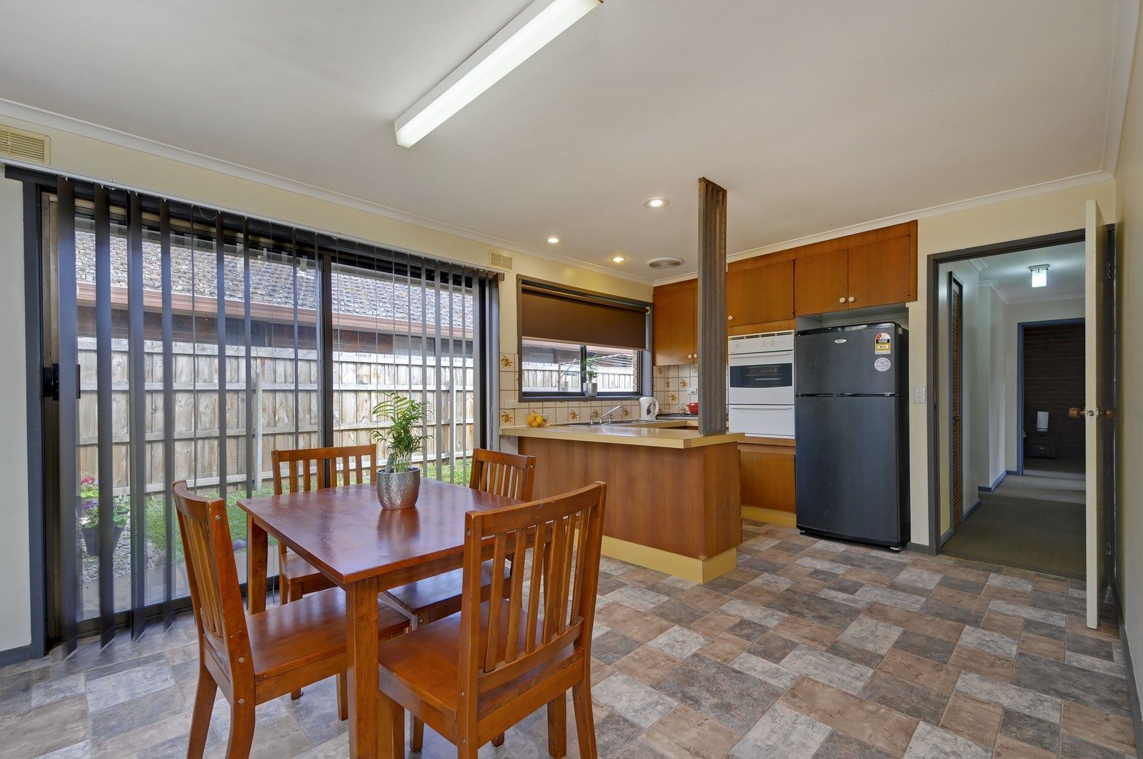 1/13 Nindoo Drive, Morwell VIC 3840, Image 2