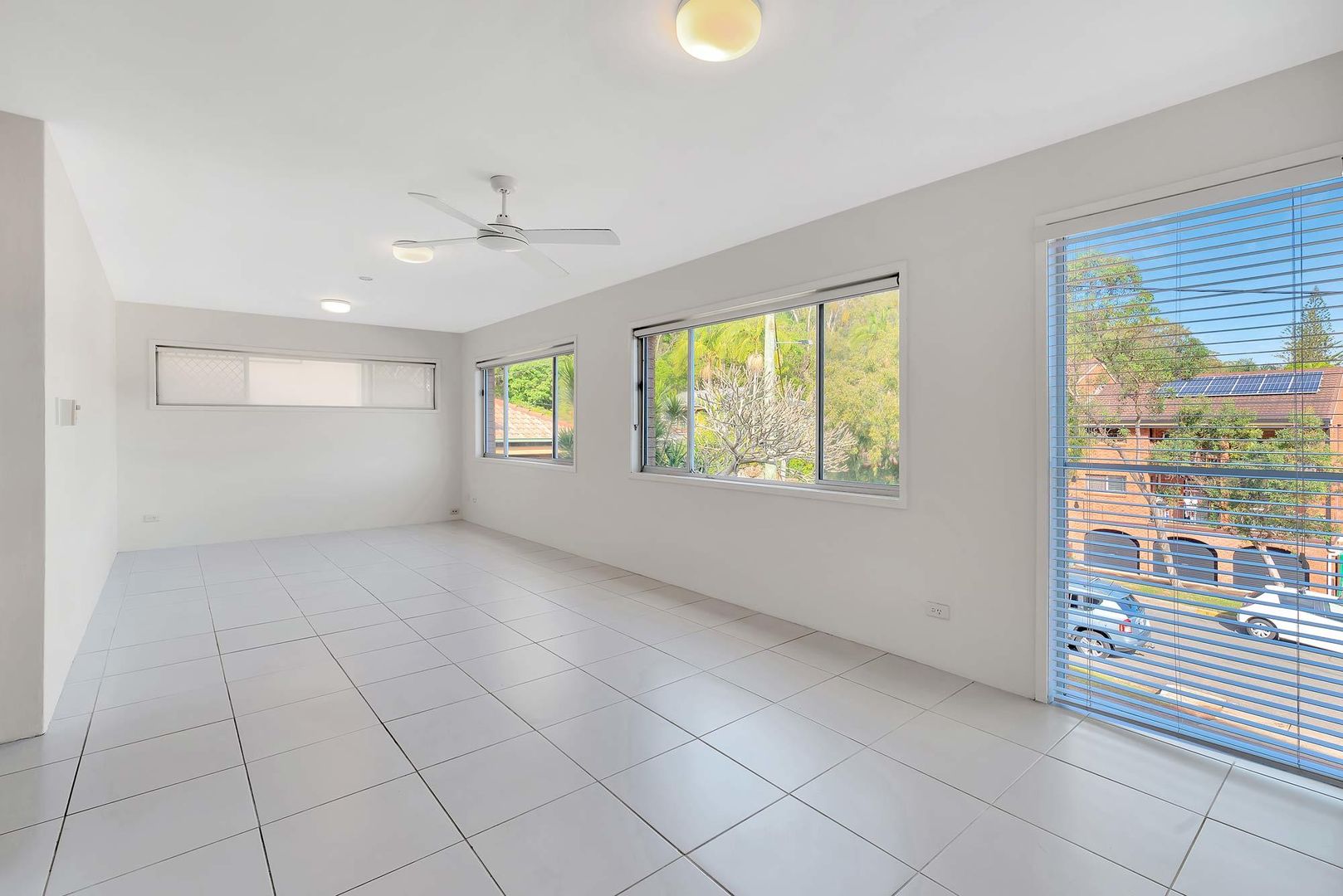 Unit 3/7 Albert St, Burleigh Heads QLD 4220, Image 1