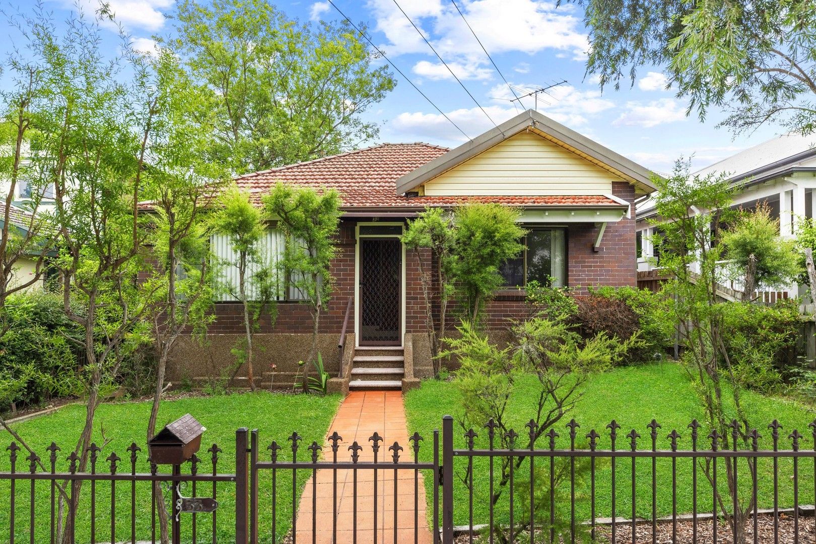 3 bedrooms House in 33 Linton Avenue WEST RYDE NSW, 2114