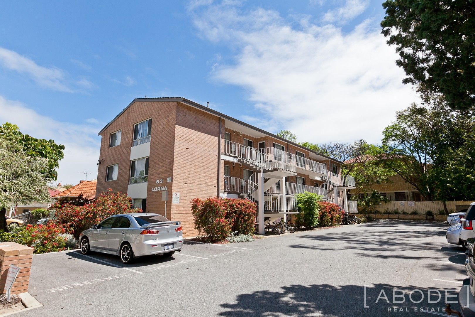 2 bedrooms House in 9/63 Fairway CRAWLEY WA, 6009