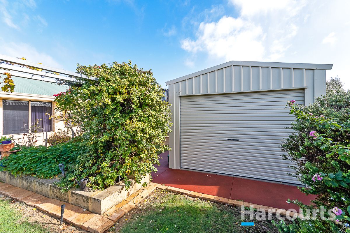 10 Blairgowie Heights, Kinross WA 6028, Image 2