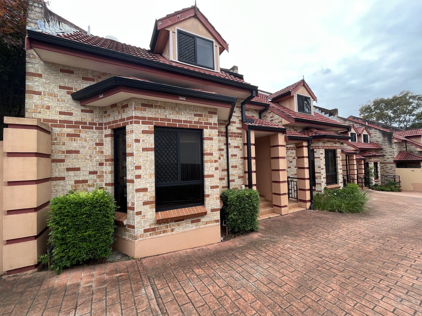 3 bedrooms Townhouse in 3/114 Rawson Road GREENACRE NSW, 2190