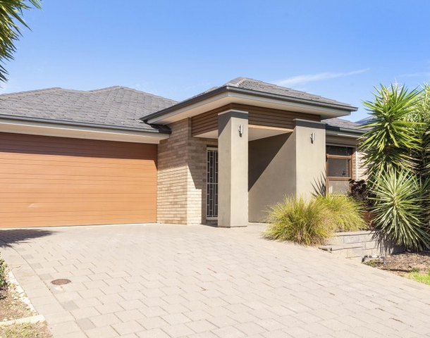 8 Lodge Way, Blakeview SA 5114