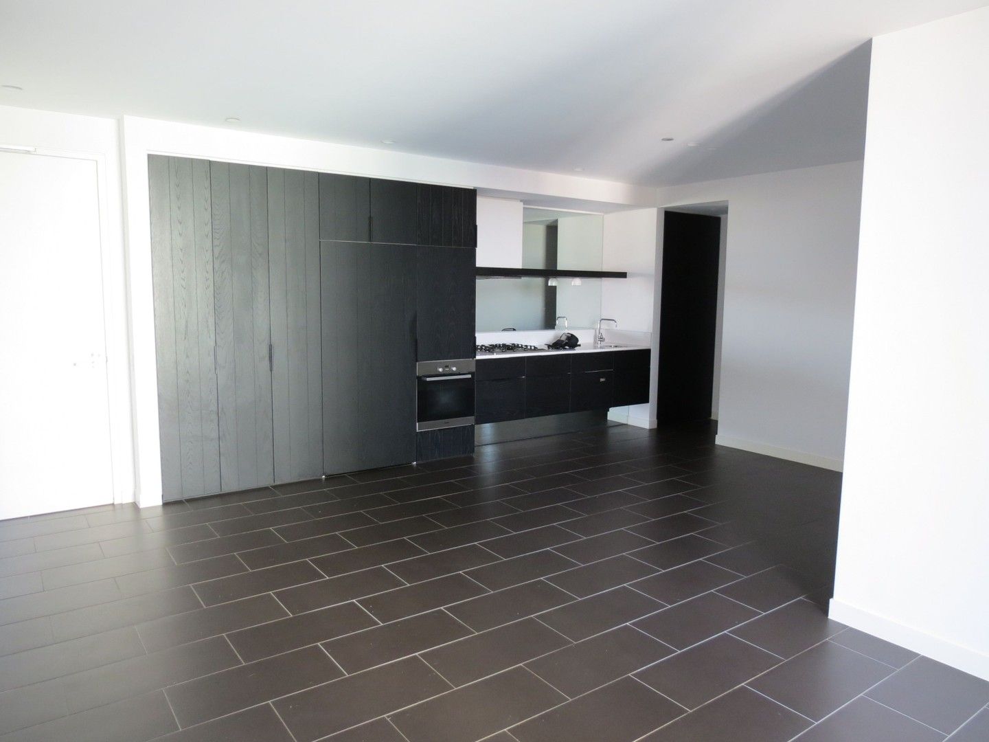 2 bedrooms Apartment / Unit / Flat in 2001/22 Dorcas Street SOUTHBANK VIC, 3006