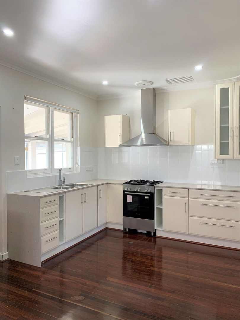 3 bedrooms House in 25 Cheviot Street DIANELLA WA, 6059