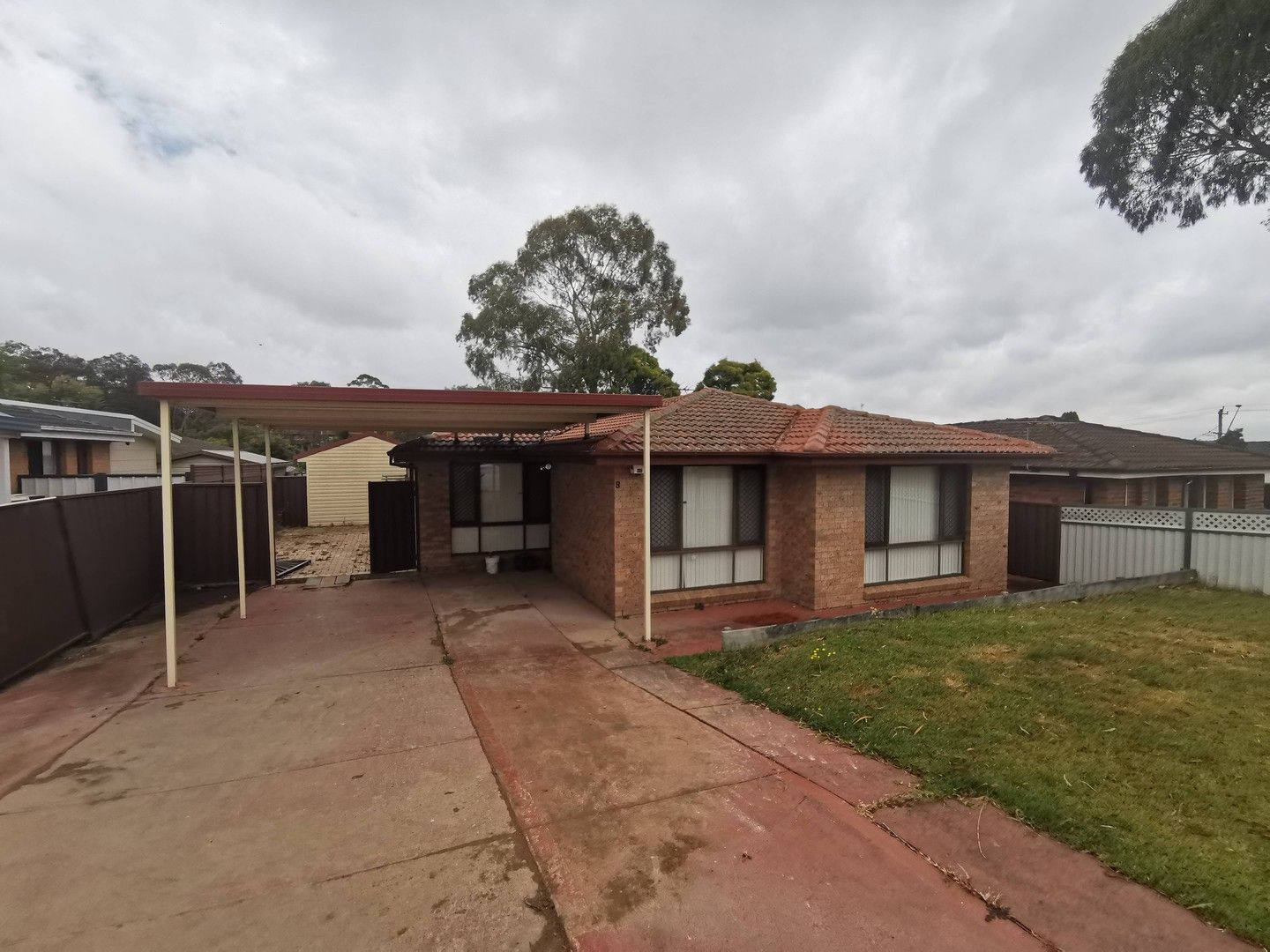 3 bedrooms House in 8 Kervin circle HEBERSHAM NSW, 2770