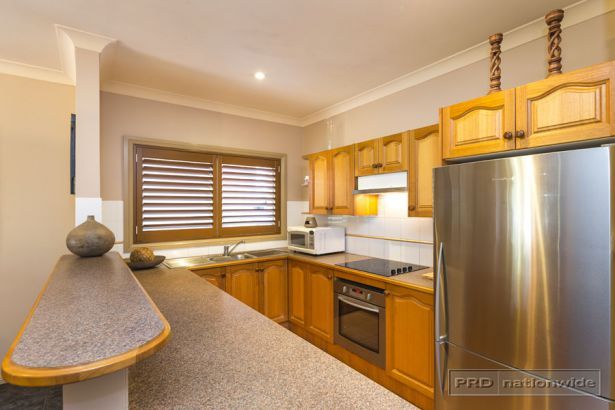 6/301 Darby Street, Bar Beach NSW 2300, Image 2