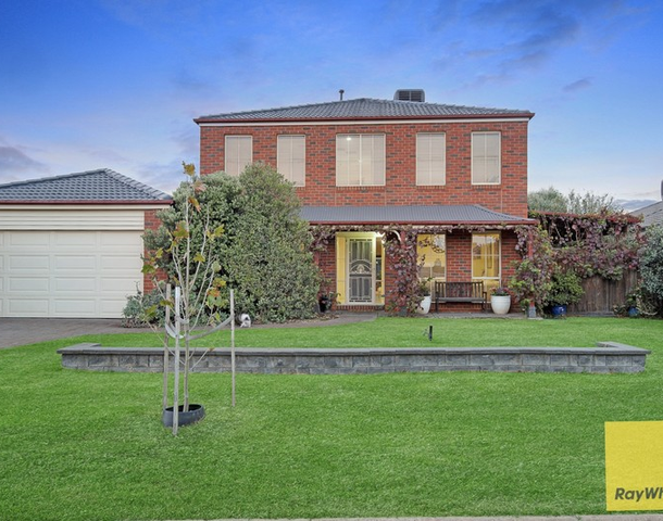 16 Banjo Paterson Circle, Point Cook VIC 3030