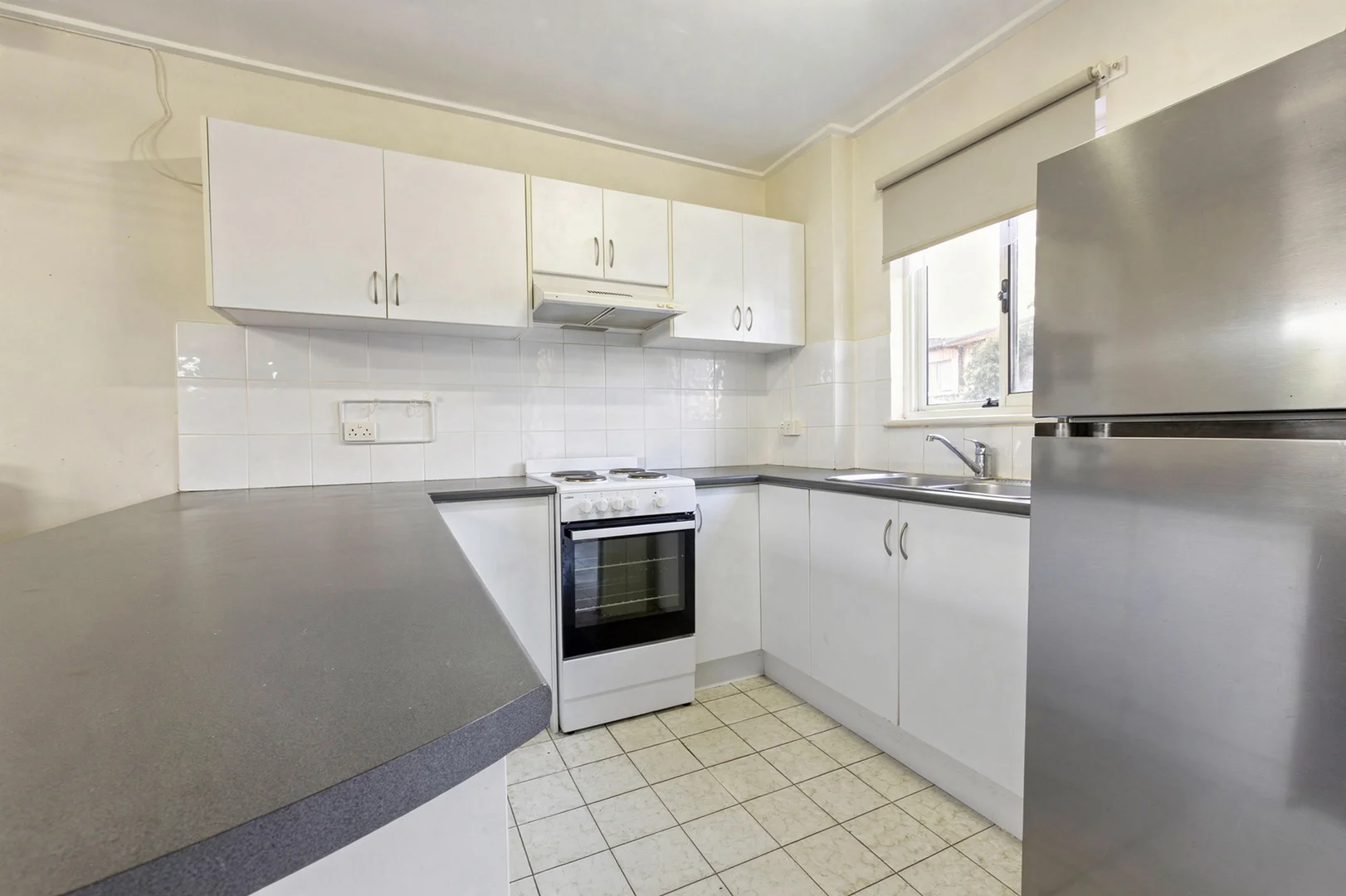 Additional image 11 of 4/81 Frank Street, Labrador QLD 4215