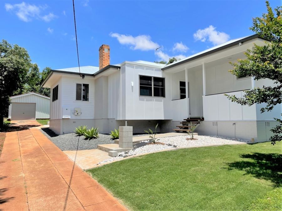 4 bedrooms House in 14 Seaton Street SOUTH TOOWOOMBA QLD, 4350