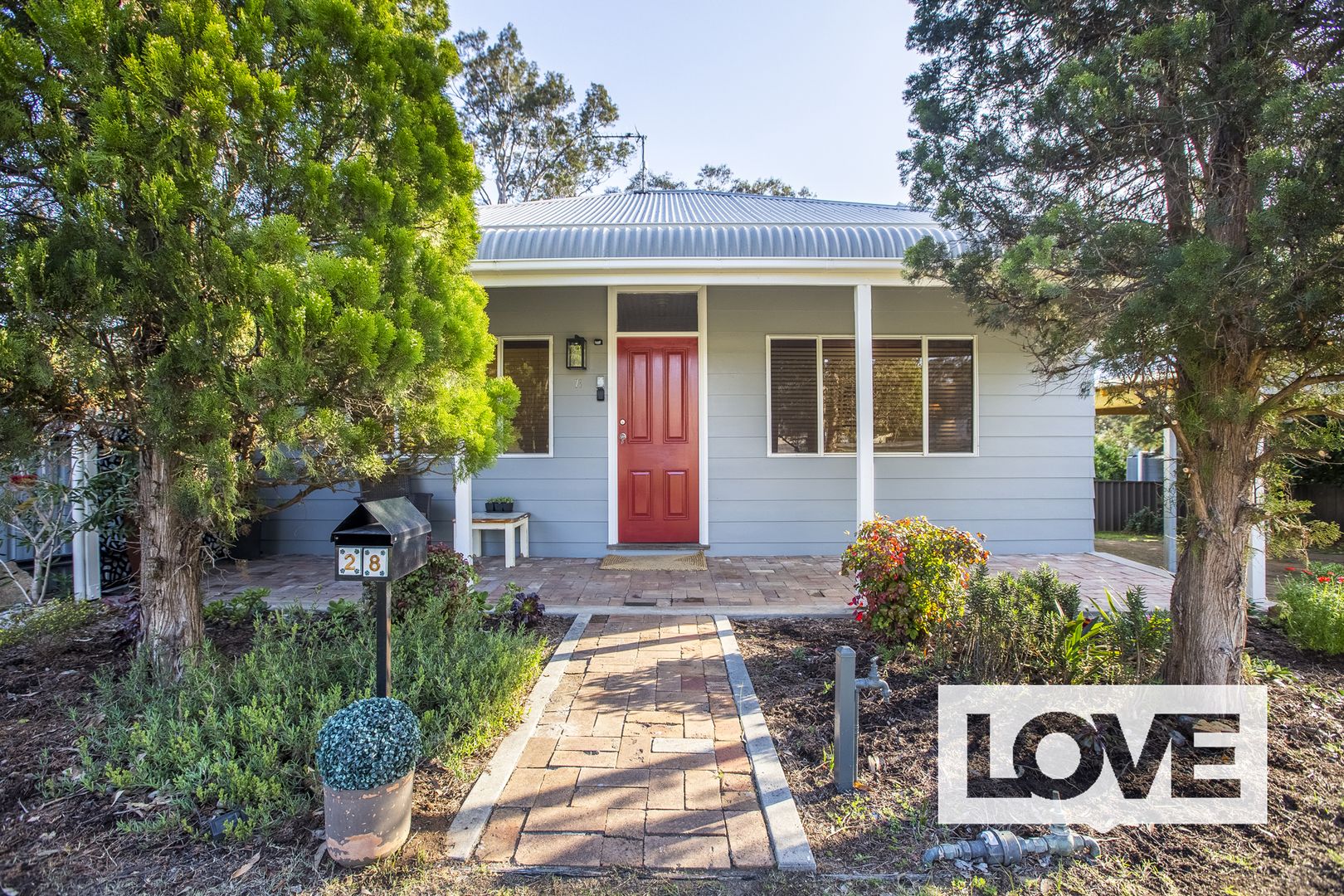 28 Rothbury Street, North Rothbury Property History & Address