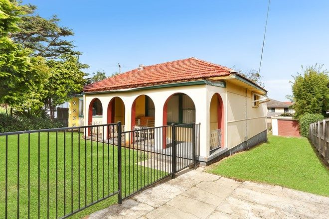 Picture of 31 Reservoir Street, LITTLE BAY NSW 2036