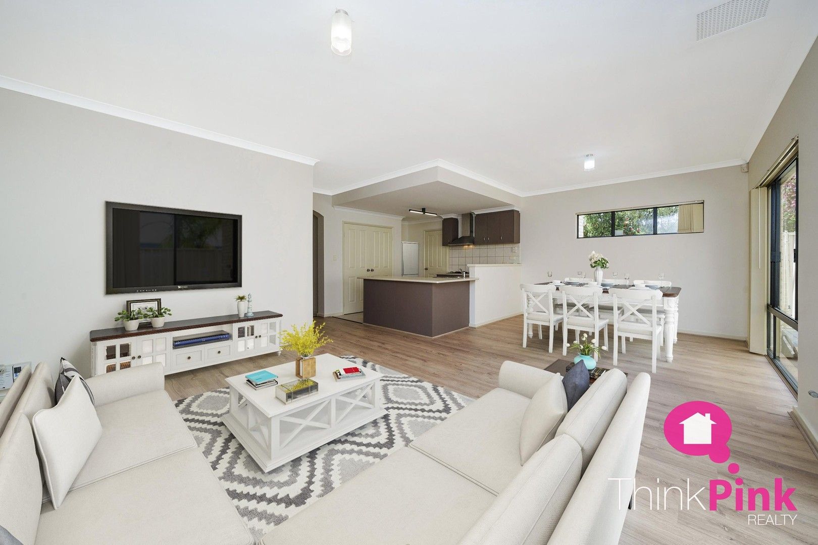 4 bedrooms Townhouse in 1/160 Fitzroy Road RIVERVALE WA, 6103