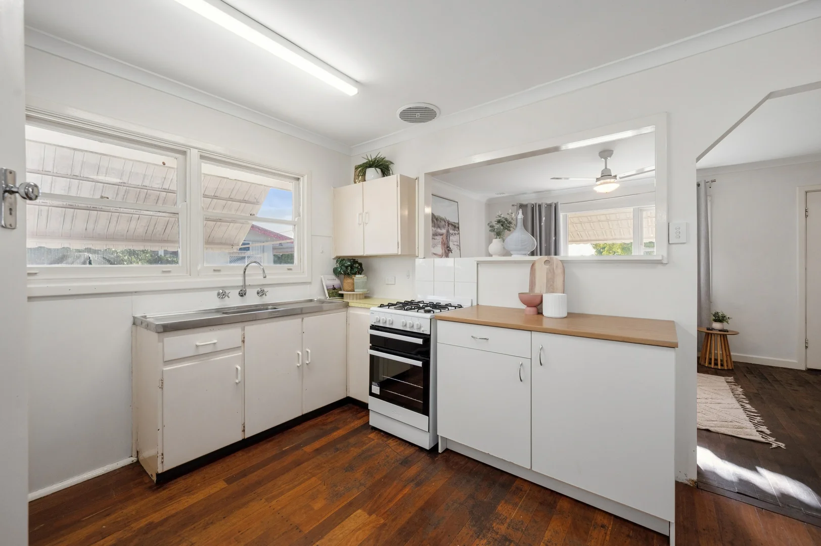 Additional image 15 of 20 Longhurst Way, Queens Park WA 6107