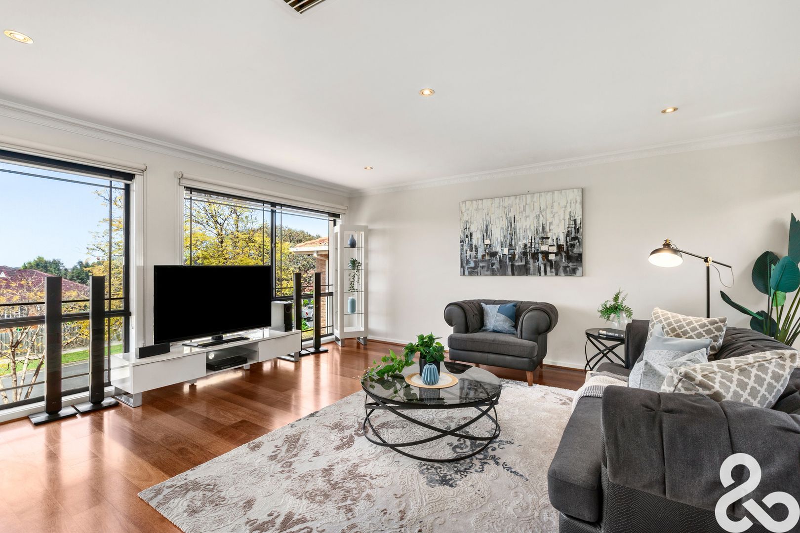 67 Telopea Crescent, Mill Park VIC 3082, Image 2