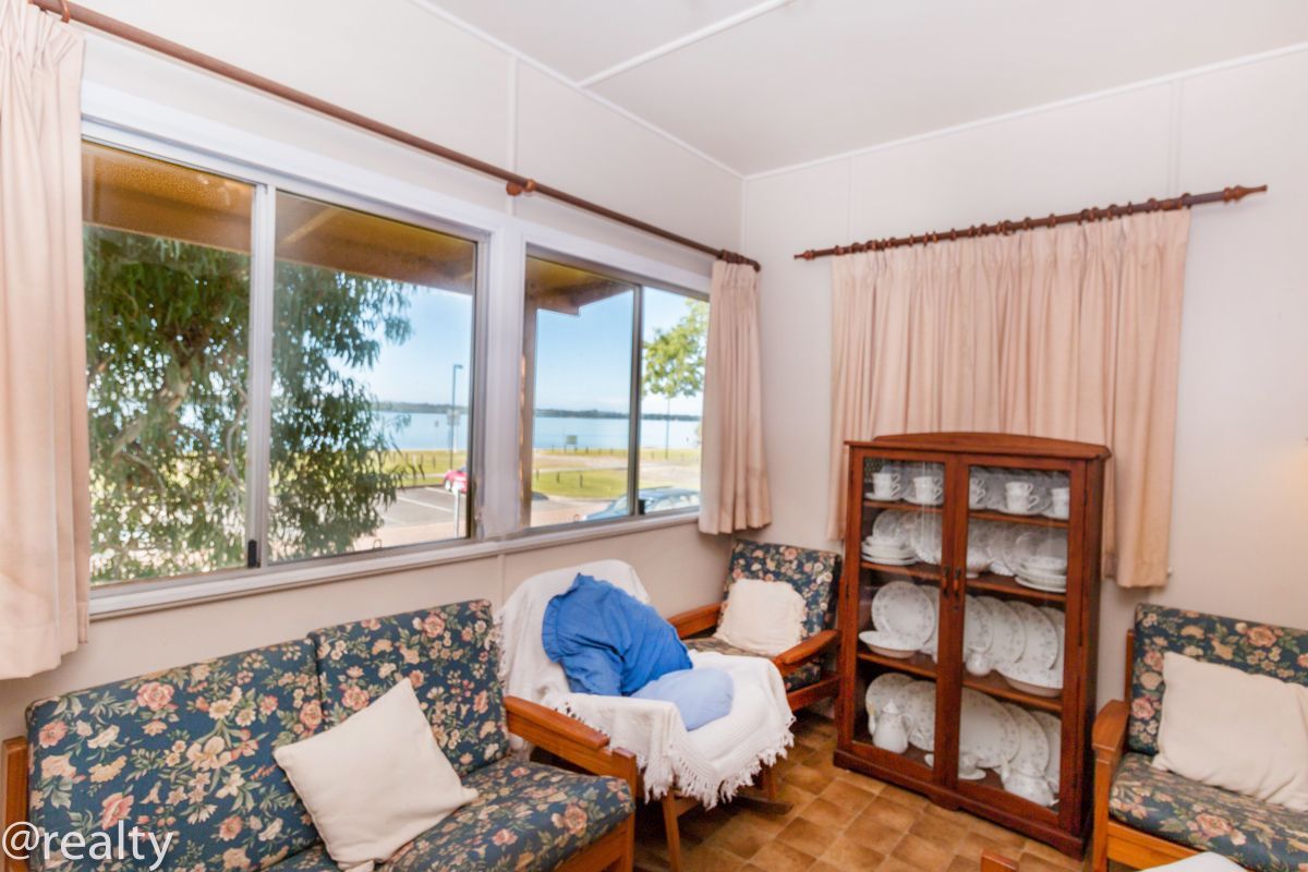 122 Esplanade, Toorbul QLD 4510, Image 2