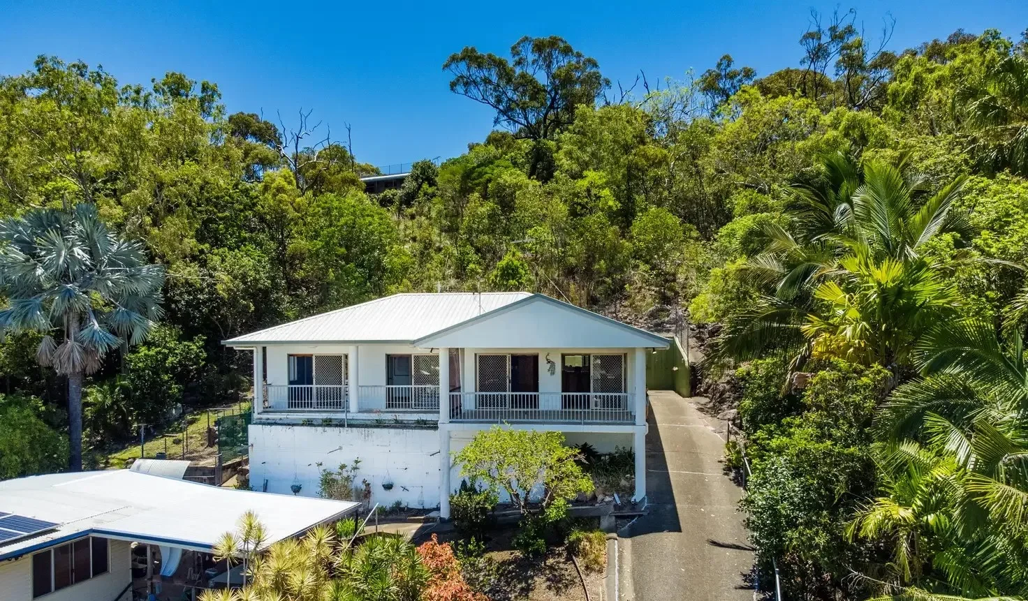 13 Coconut Grove, Ball Bay QLD 4741