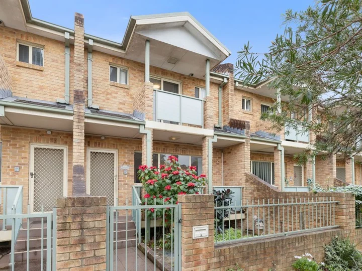 2/1-9 Eleanor Street, Rosehill NSW 2142
