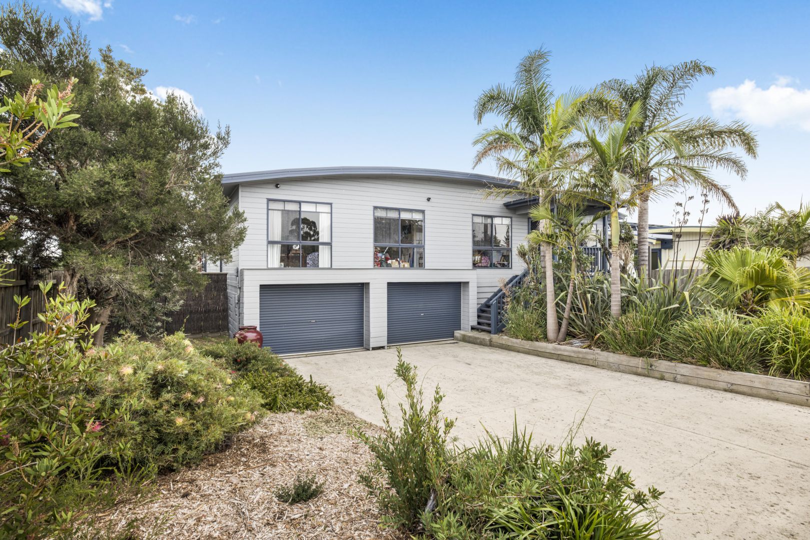 2 French Island Close, Corinella VIC 3984, Image 2