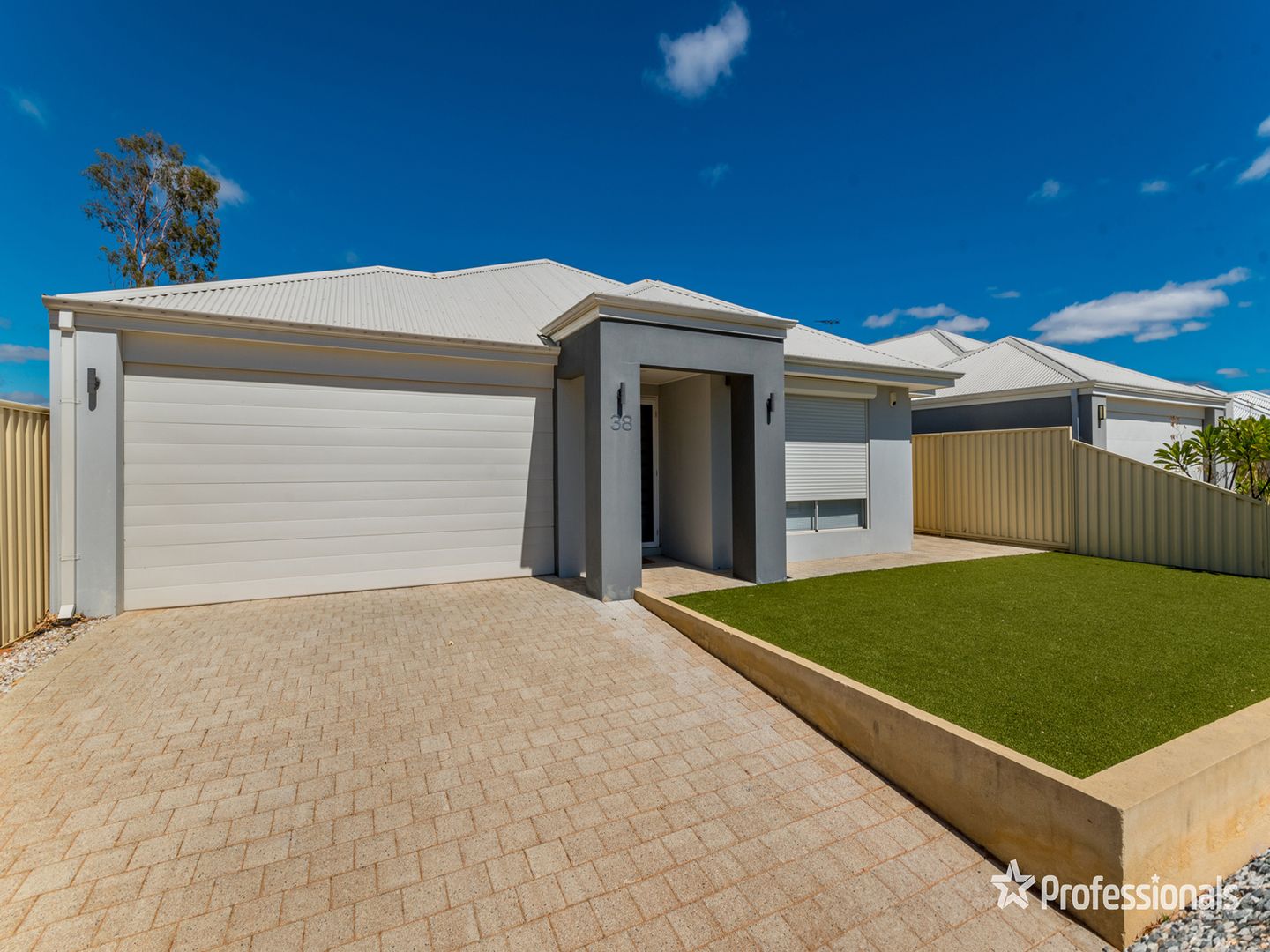 38 Lovett Drive, Forrestfield WA 6058, Image 1