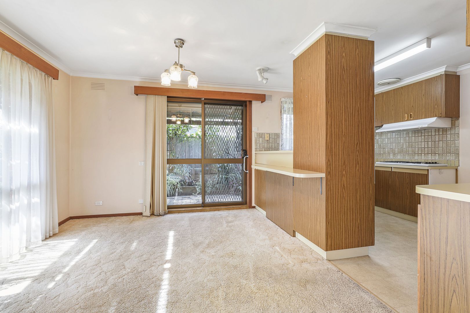 11/25-37 Spring Rd, Springvale South VIC 3172, Image 2