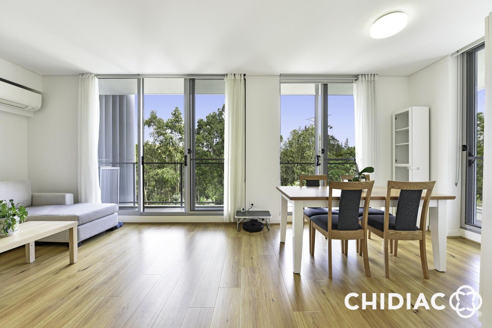 2 bedrooms Apartment / Unit / Flat in 301/45 Hill Rd WENTWORTH POINT NSW, 2127