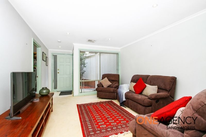 2/7 Grounds Crescent, Greenway ACT 2900, Image 1