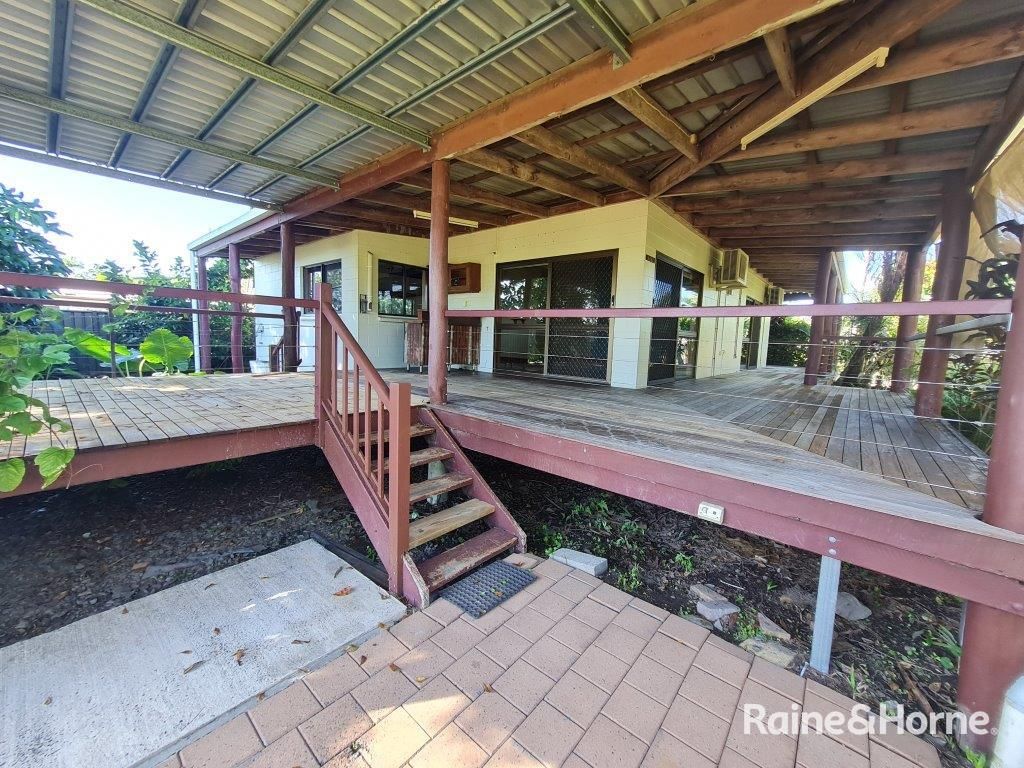 16 Atherton Street, Mossman QLD 4873, Image 2