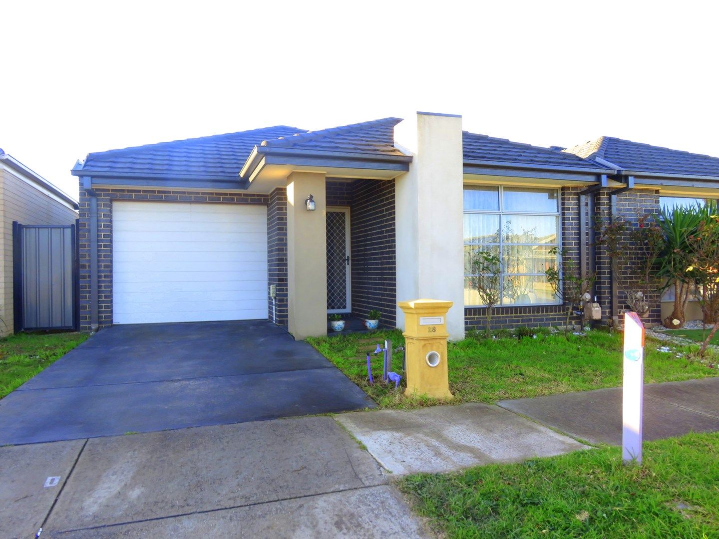 3 bedrooms House in 28 Jonesfield Street CRAIGIEBURN VIC, 3064