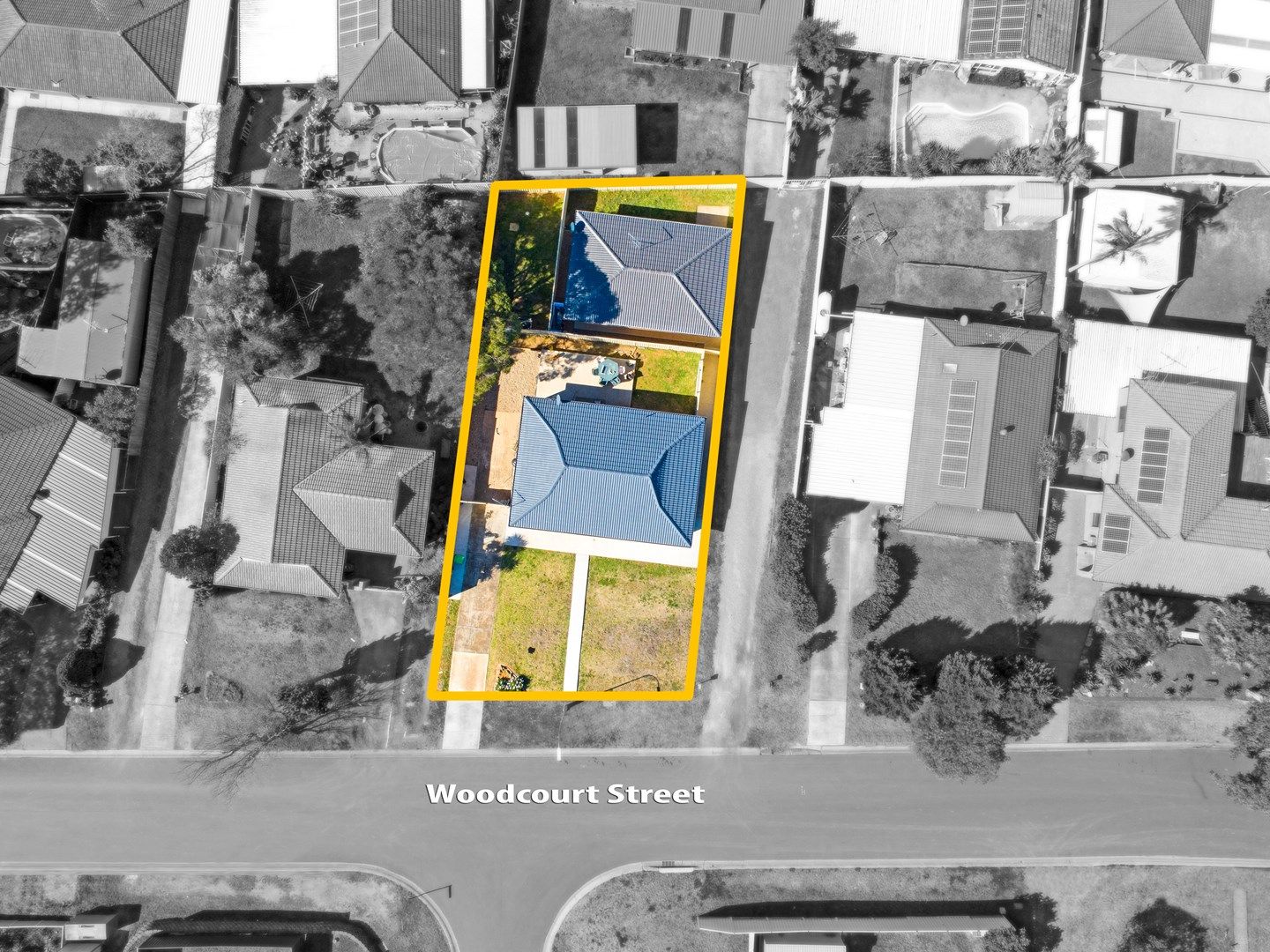 11 Woodcourt Street, Ambarvale NSW 2560, Image 0