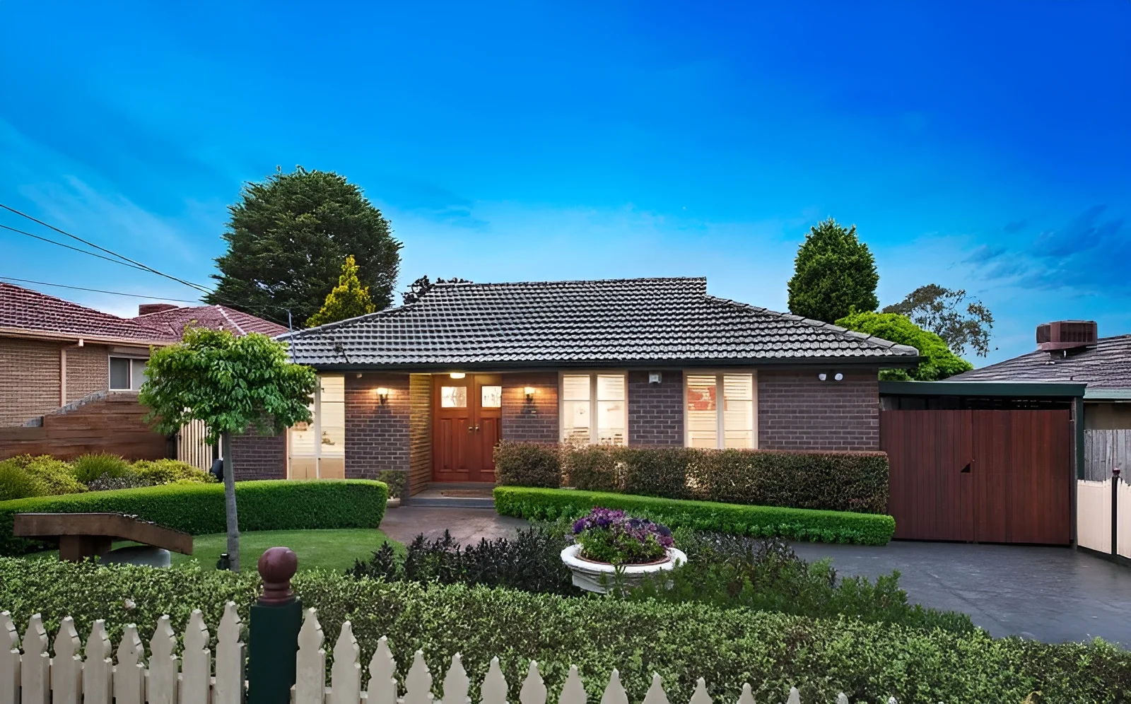 15 Loretta Avenue, Wheelers Hill VIC 3150