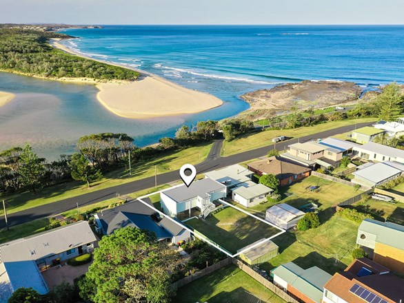 7 Seaside Parade, Dolphin Point NSW 2539