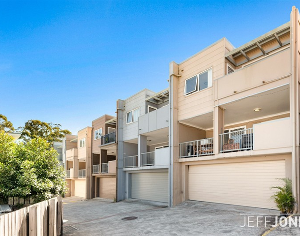 15/108 Nicholson Street, Greenslopes QLD 4120