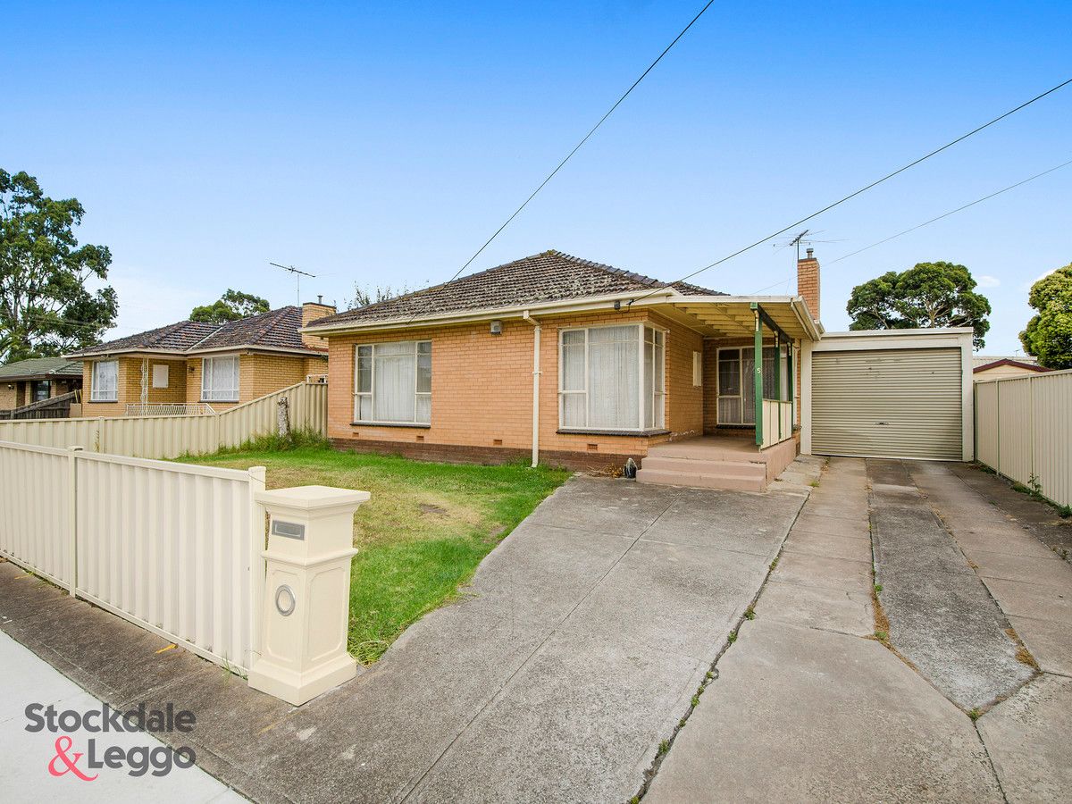 1/5 Butler Street, St Albans VIC 3021, Image 0