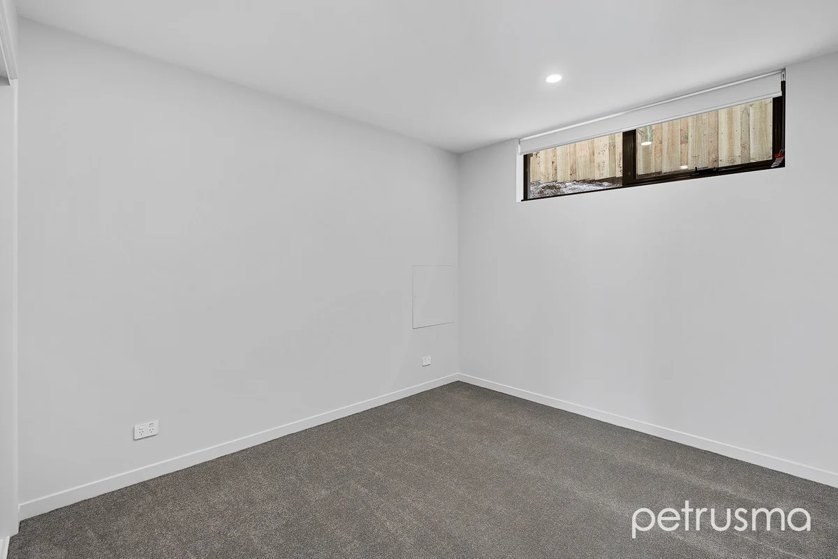 Additional image 11 of 1&2/28 Nayuka Street, Geilston Bay TAS 7015
