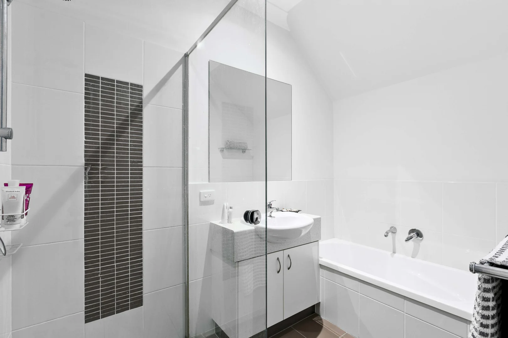 Additional image 16 of 7/201 Torquay Terrace, Torquay QLD 4655