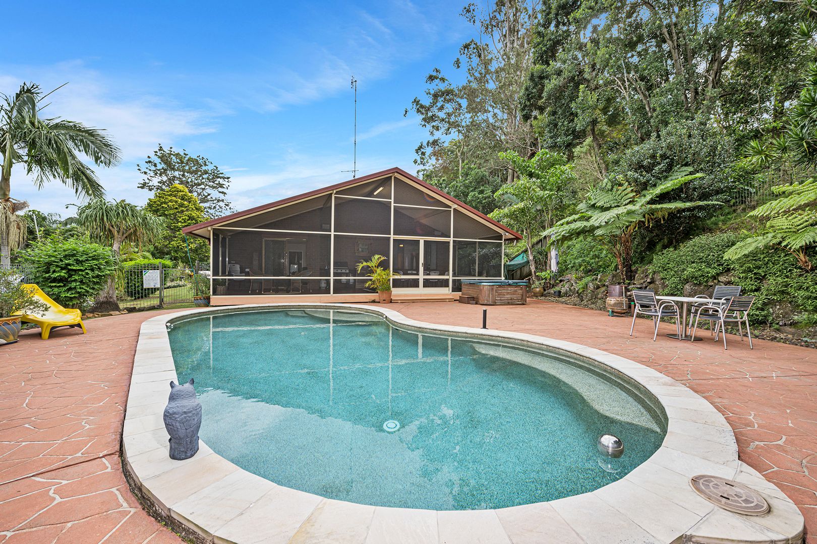 85 Oyster Point Road, Banora Point NSW 2486, Image 2