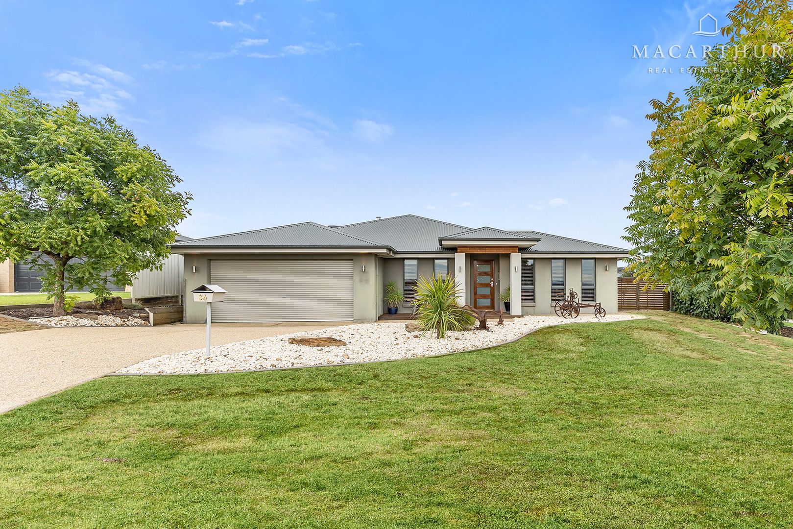 34 Franklin Drive, Estella NSW 2650