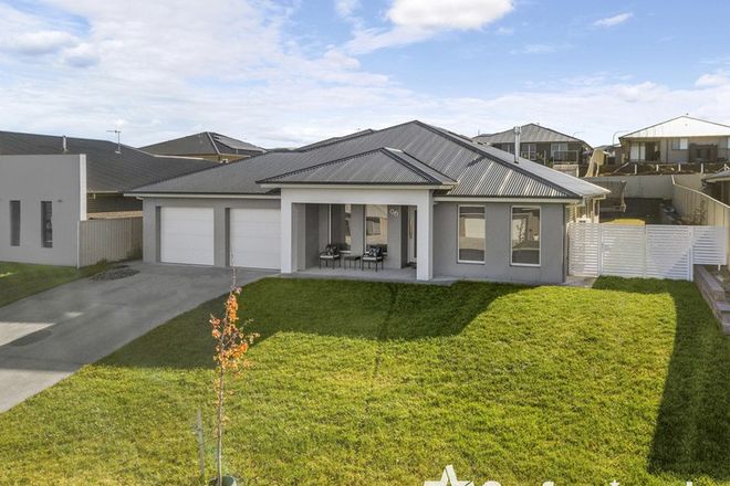 Picture of 96 Wentworth Drive, KELSO NSW 2795