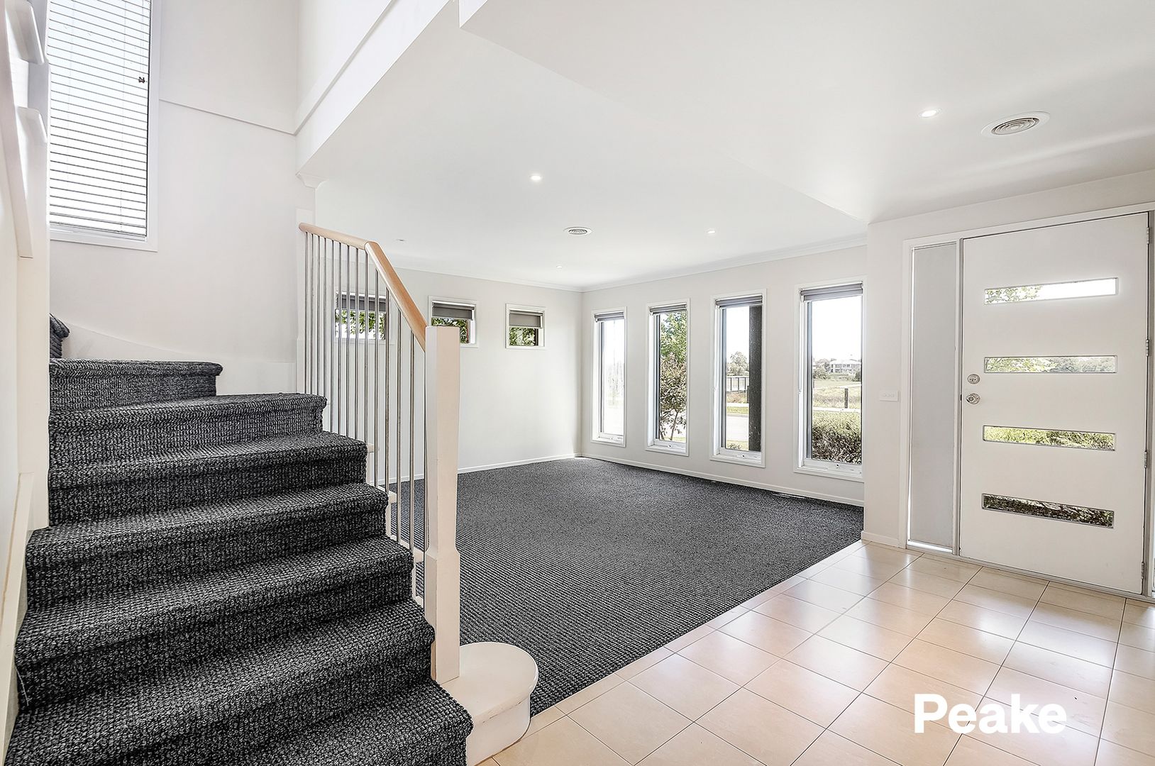 74A Moondarra Drive, Berwick VIC 3806 Townhouse For Rent Domain
