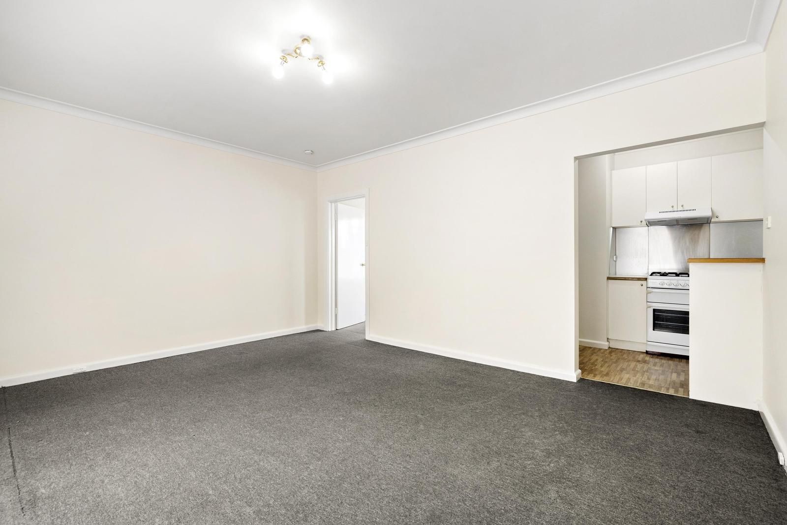 9/6 Sydney Road, Brunswick VIC 3056, Image 2