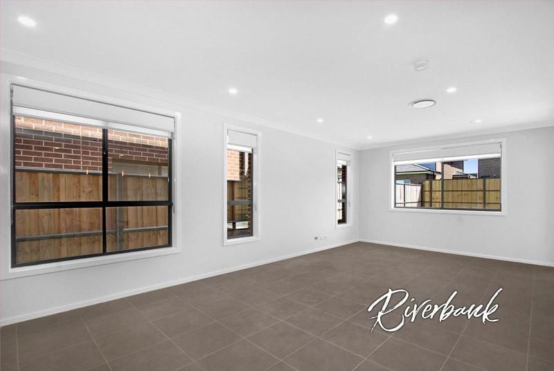 20 Brocklebank Street, Box Hill NSW 2765, Image 2