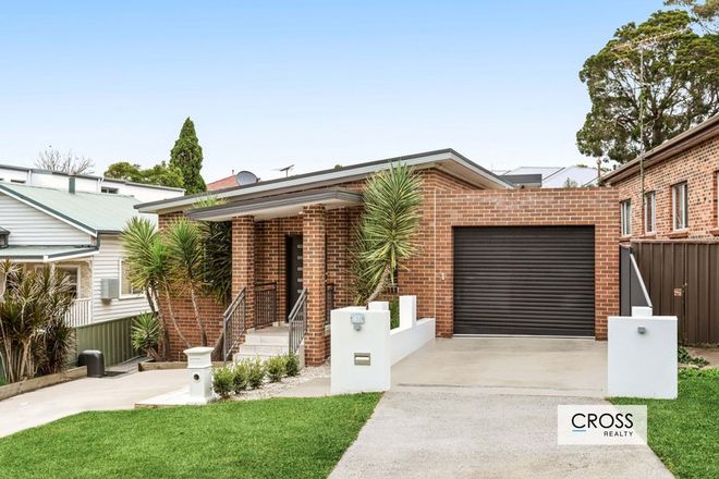 Picture of 21 Nicoll Street, ROSELANDS NSW 2196