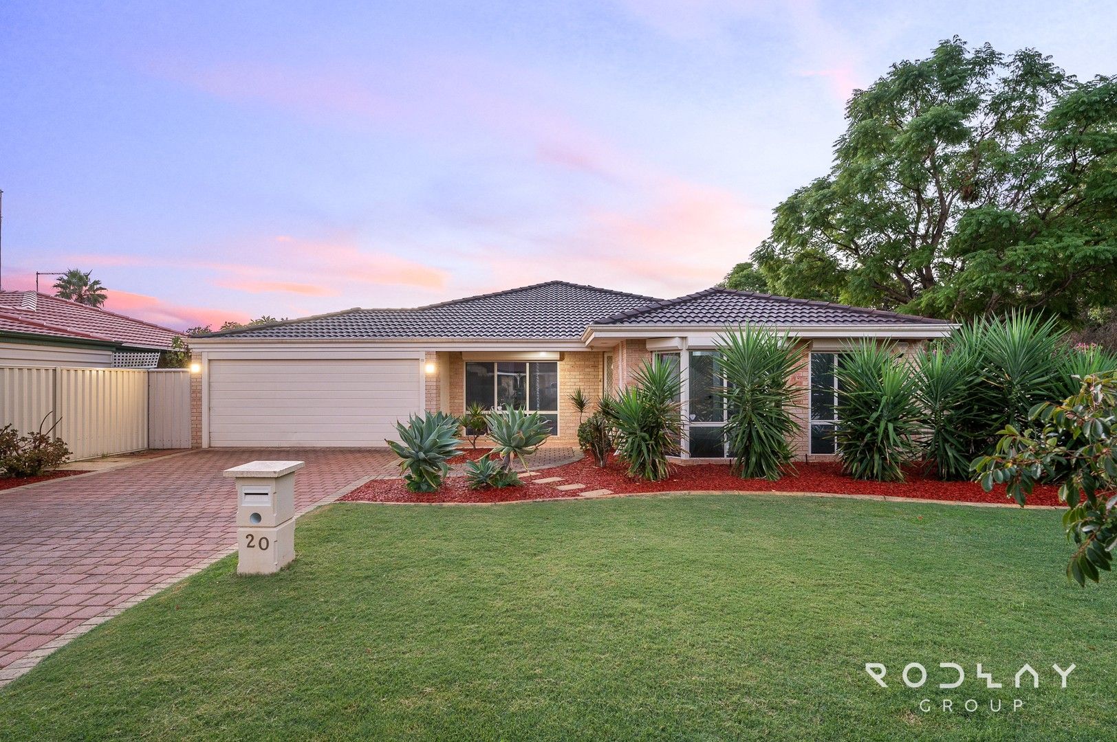 4 bedrooms House in 20 Blaxland Elb SEVILLE GROVE WA, 6112